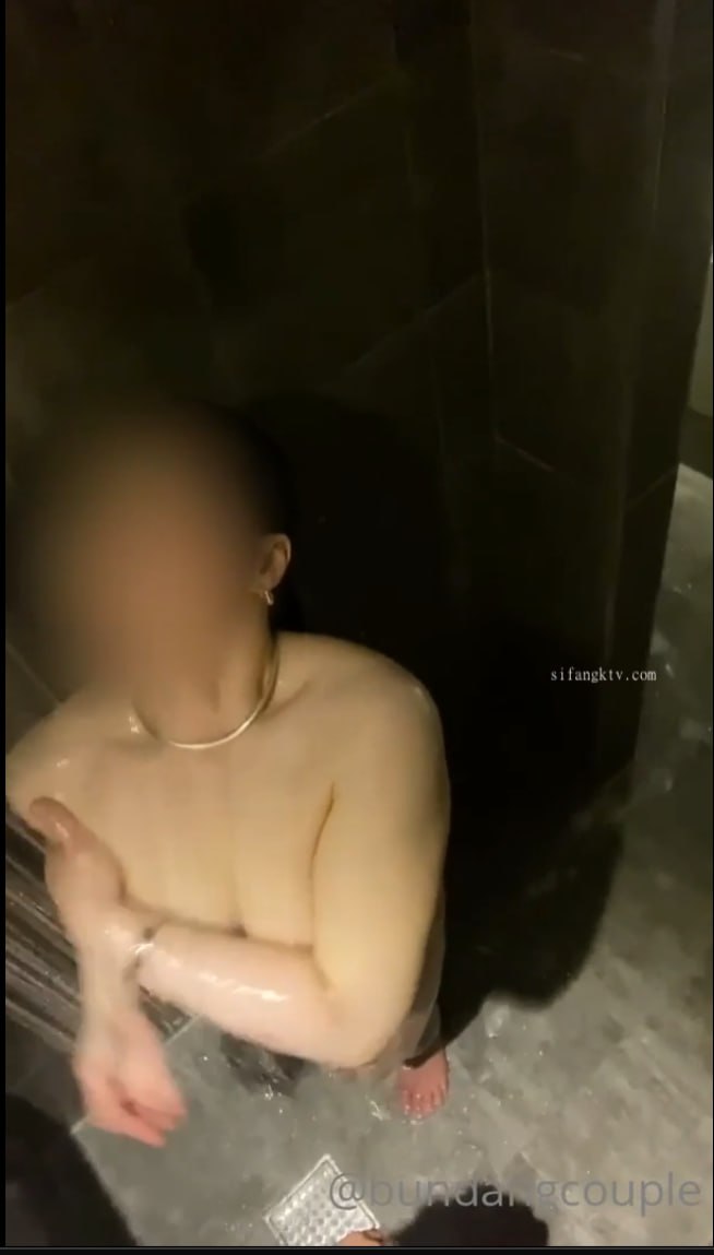 FSDSS-647 宅飲み逆NTR 親友のカノジョが即勃起するボクを弄び何度も杭打ち騎乗位で連続射精。